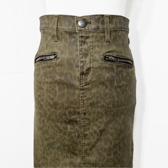Current/Elliott Leopard Print Army Green Denim Pencil Skirt, Jean Skirt Size 28” - Picture 8 of 14